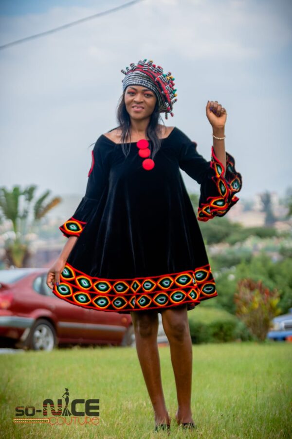 Toghu Woman fashion dress 8