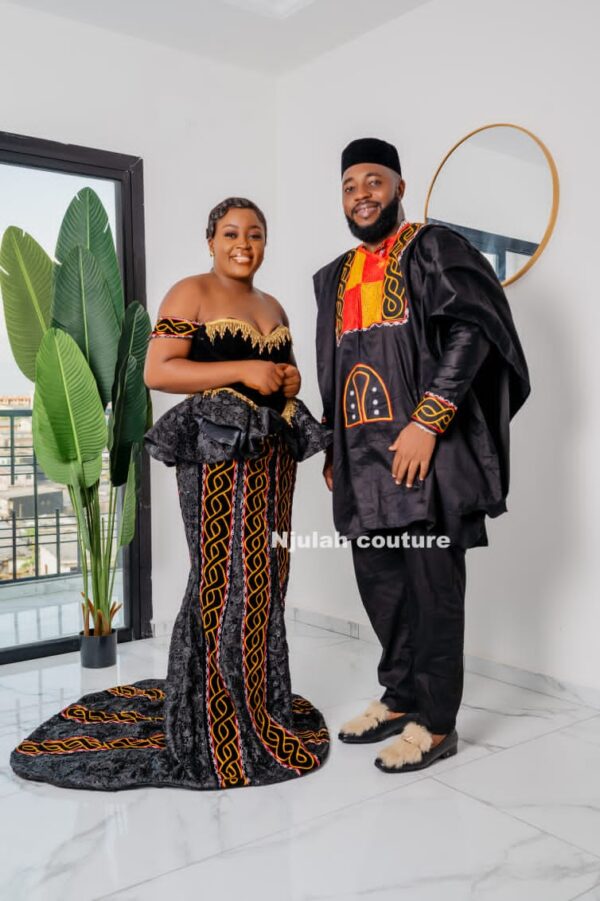 Toghu Couple Fashion Dress 3