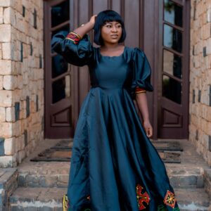 Toghu Woman fashion dress 30