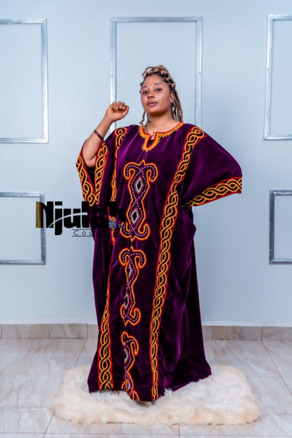 Toghu Woman fashion dress 23