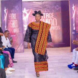 Toghu Woman fashion dress 52