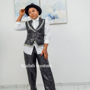 Toghu Woman fashion dress 41