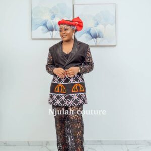 Toghu Woman fashion dress 40