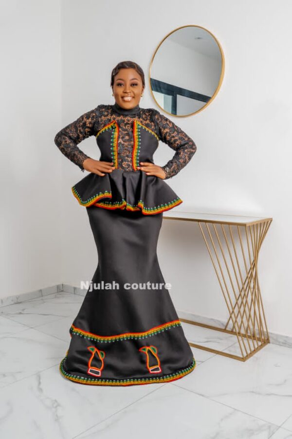 Toghu Woman fashion dress 34